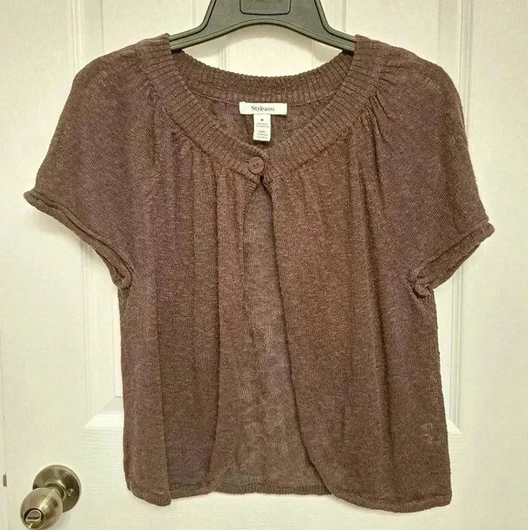 ❤️ Style & Co.  Brown Short Sleeved Sweater Medium - Picture 2 of 5